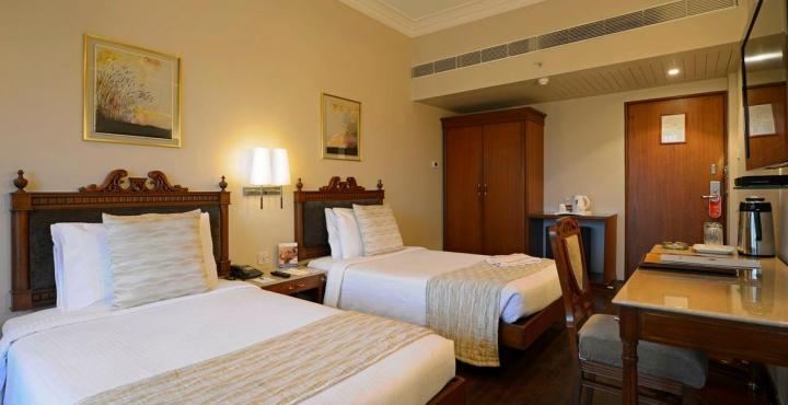 Sun-N-Sand Pune Exterior foto