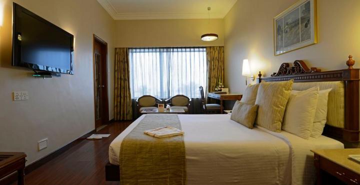 Sun-N-Sand Pune Exterior foto