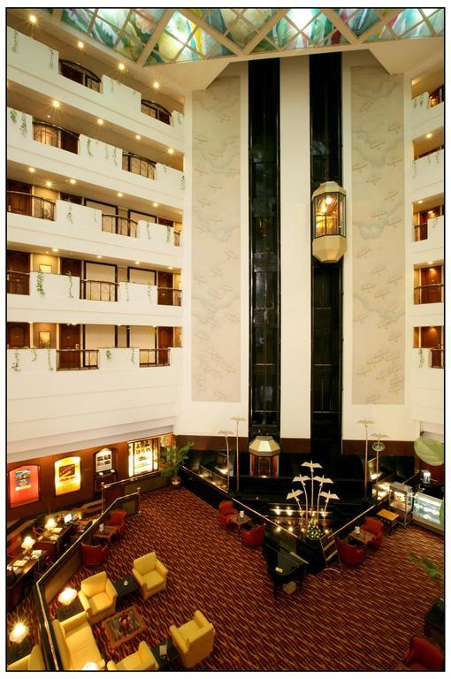 Sun-N-Sand Pune Exterior foto